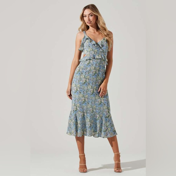 ASTR Wildflower Blue Multi Floral Midi Dress size Medium - Picture 2 of 11